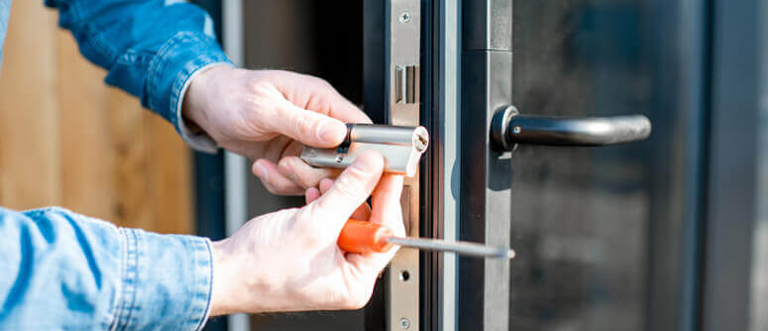 Commercial Locksmith Highland